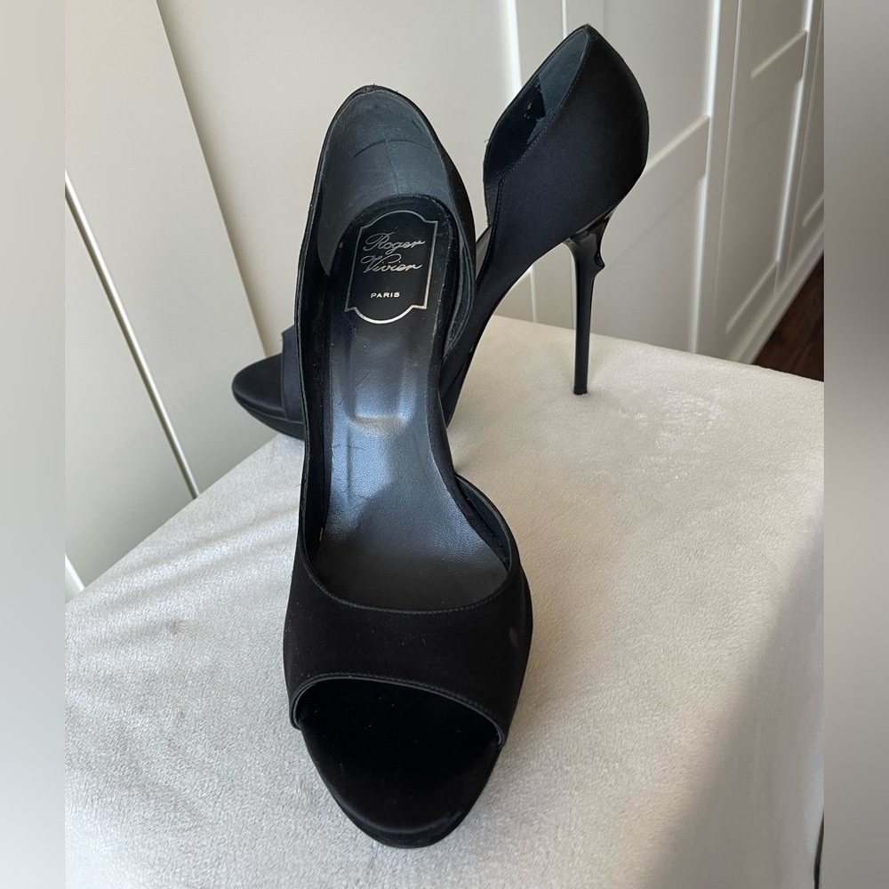 Roger Vivier black satin platform open toe heels with thorn detail 39.5